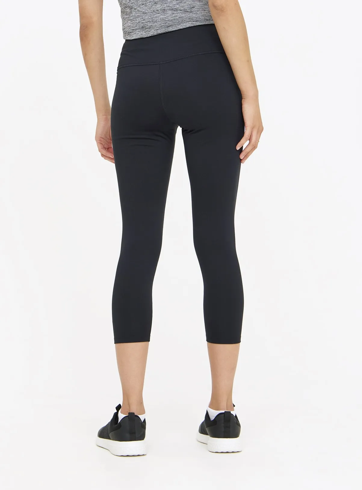 Buy Active Black 7/8 Yoga Leggings  S | Sports leggings | Tu