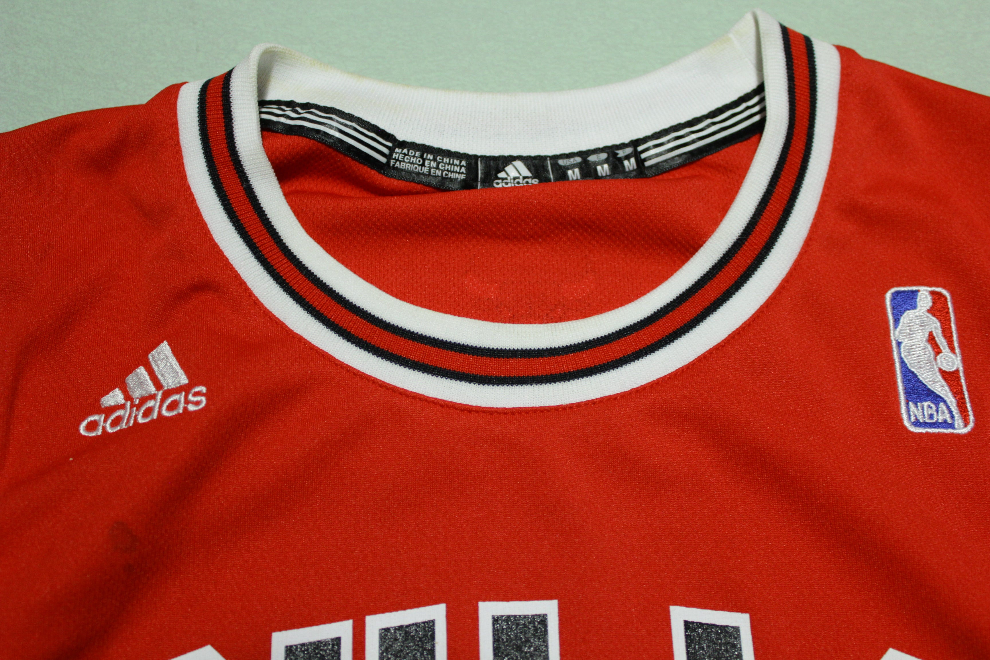 Chicago Bulls Derrick Rose #1 00's Adidas NBA Logo Basketball Jersey