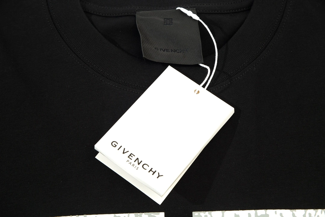 Givenchy four-square letter print large LOGO short-sleeved T-shirt Black 1.3