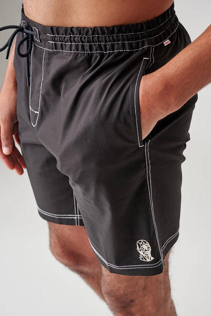 GLOBE SMASHED POOLSHORT