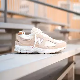 Mens New Balance 2002R (Cream) - M2002RSC