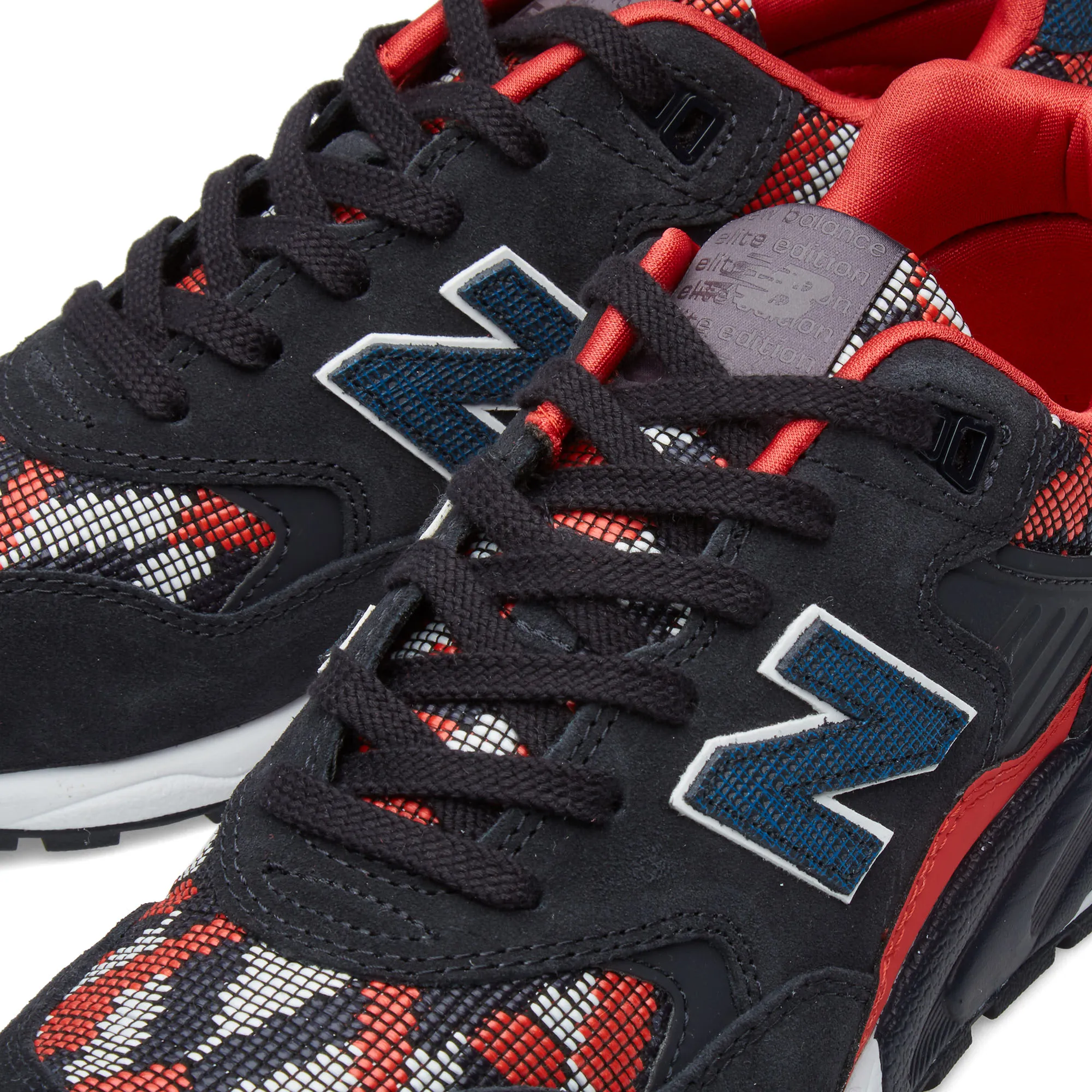 New Balance WRT580PWNavy & Red