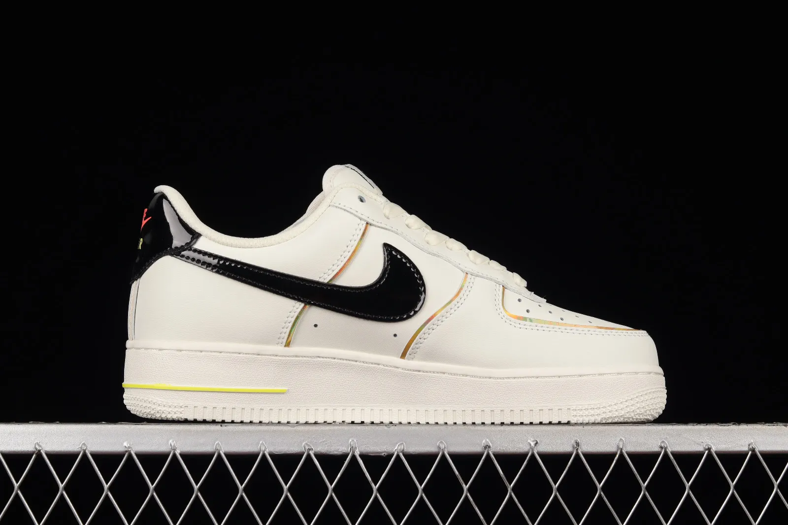 Nike Air Force 1 07 Low Black Rice White Gold ZX9856-599