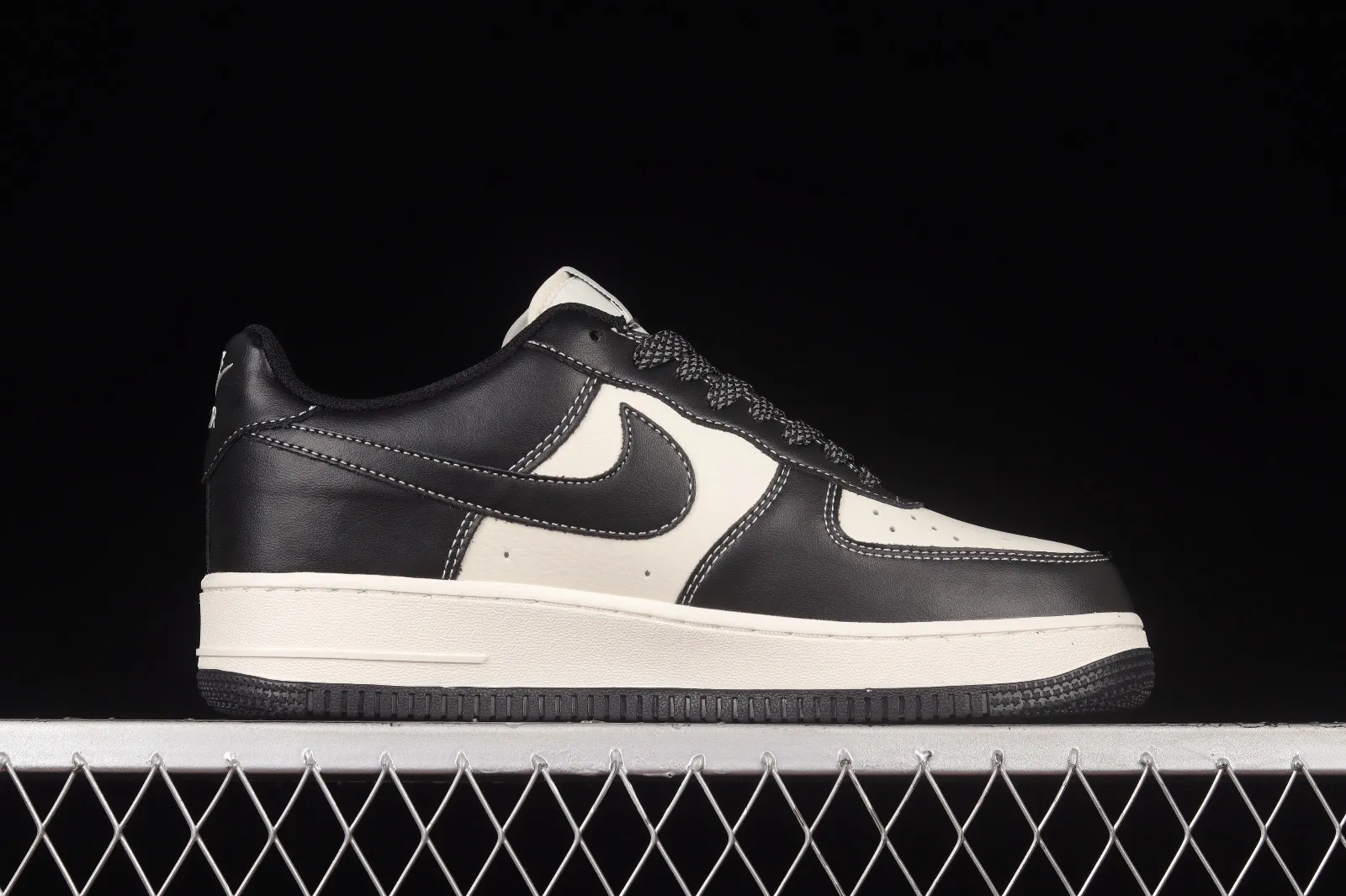 Nike Air Force 1 07 Low Rice White Black Shoes MN5696-896