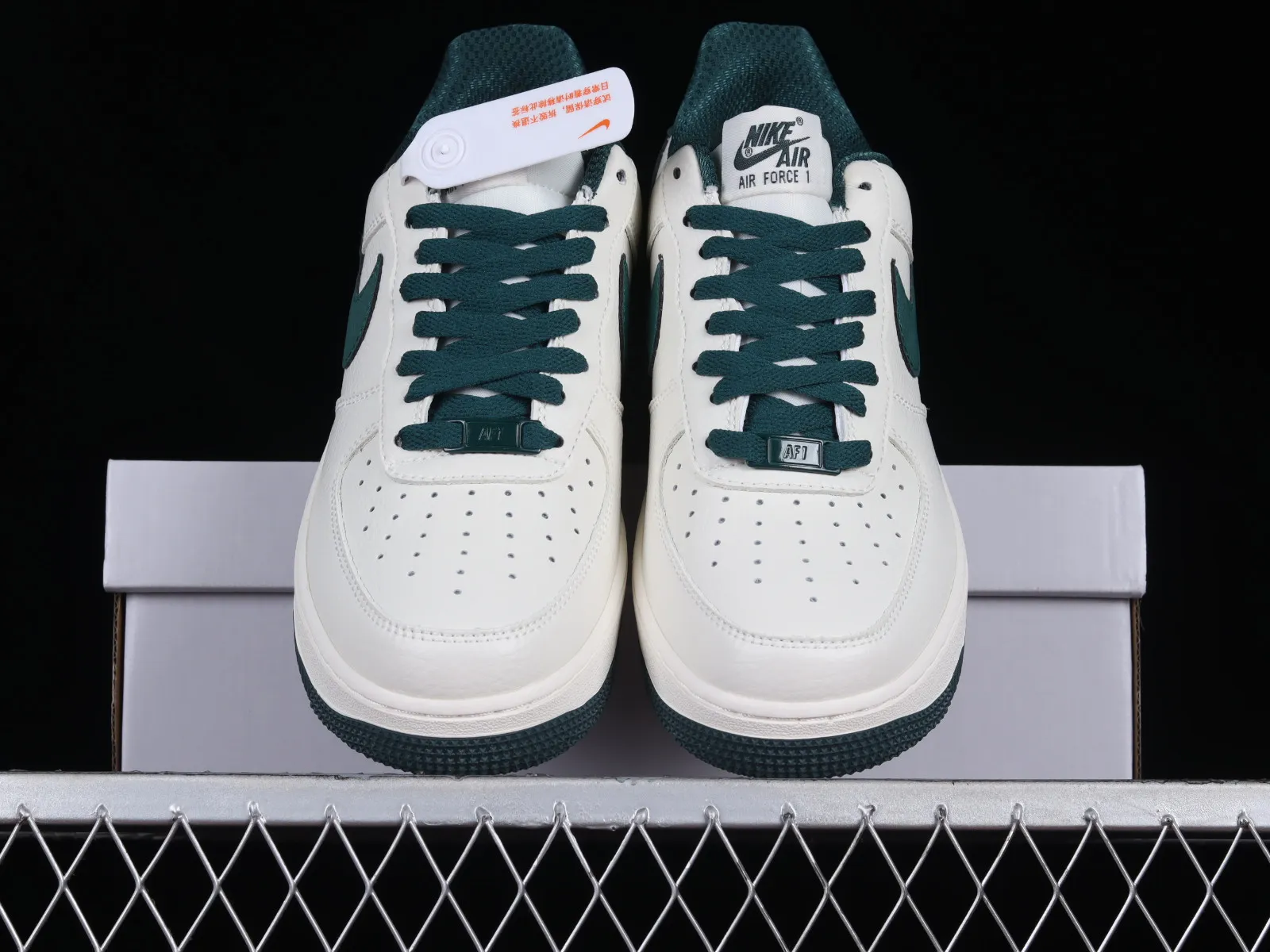 Nike Air Force 1 07 Low White Dark Green PO3699-807