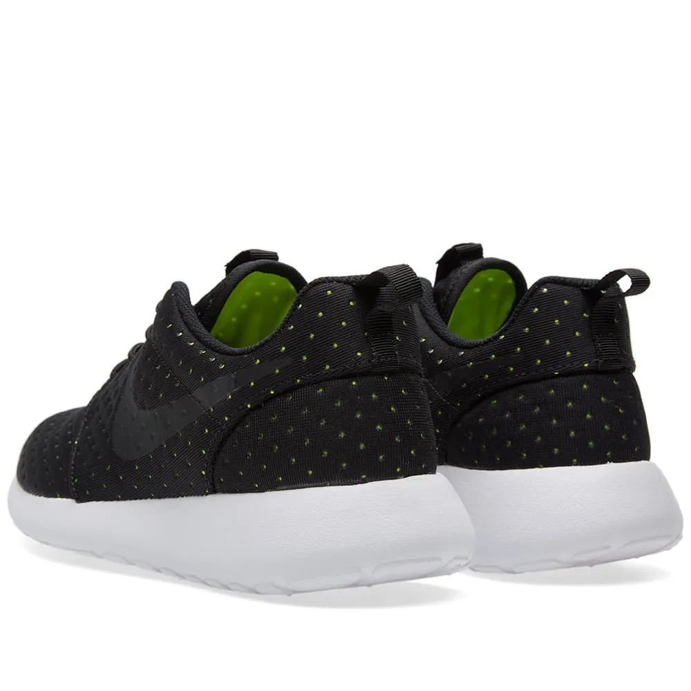 Nike Roshe One SEBlack & Volt