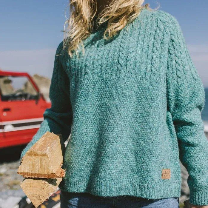 Passenger Women's Alberta Knitted Jumper | Sweatshirts & Jumpers UK