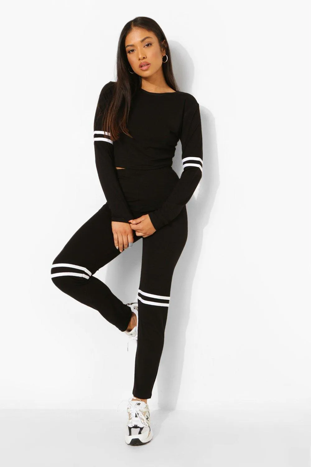 Petite Side Stripe Cropped Loungewear Set