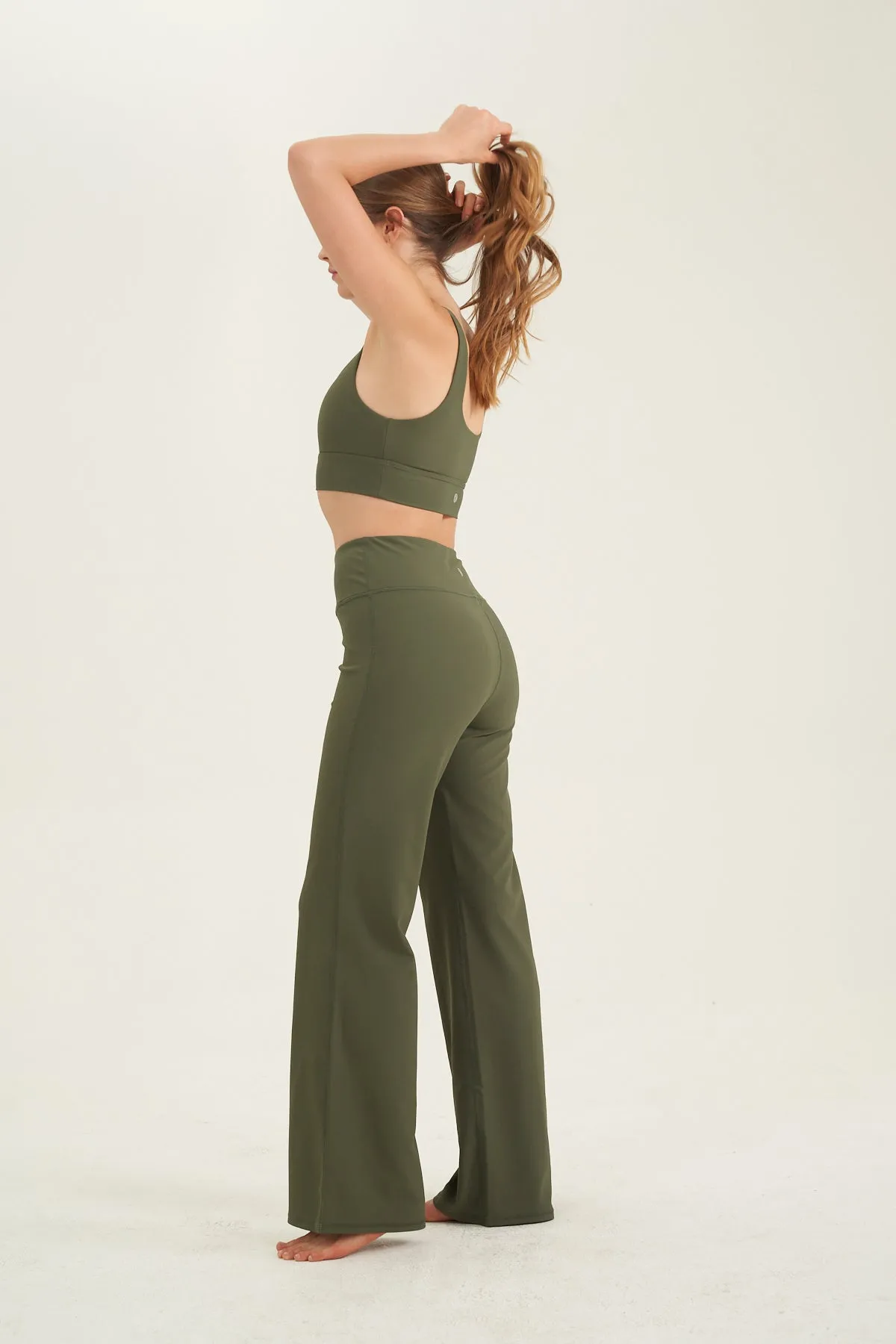 RIBBED HIGH WAIST FLARE LEGGINGS  IN OLIVE